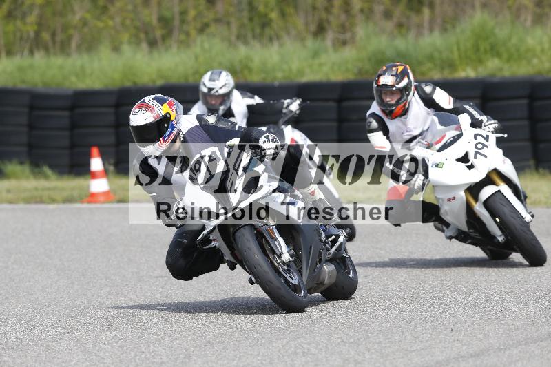 /Archiv-2025/07 19.04.2025 Speer Racing ADR/Instruktorentraining/94